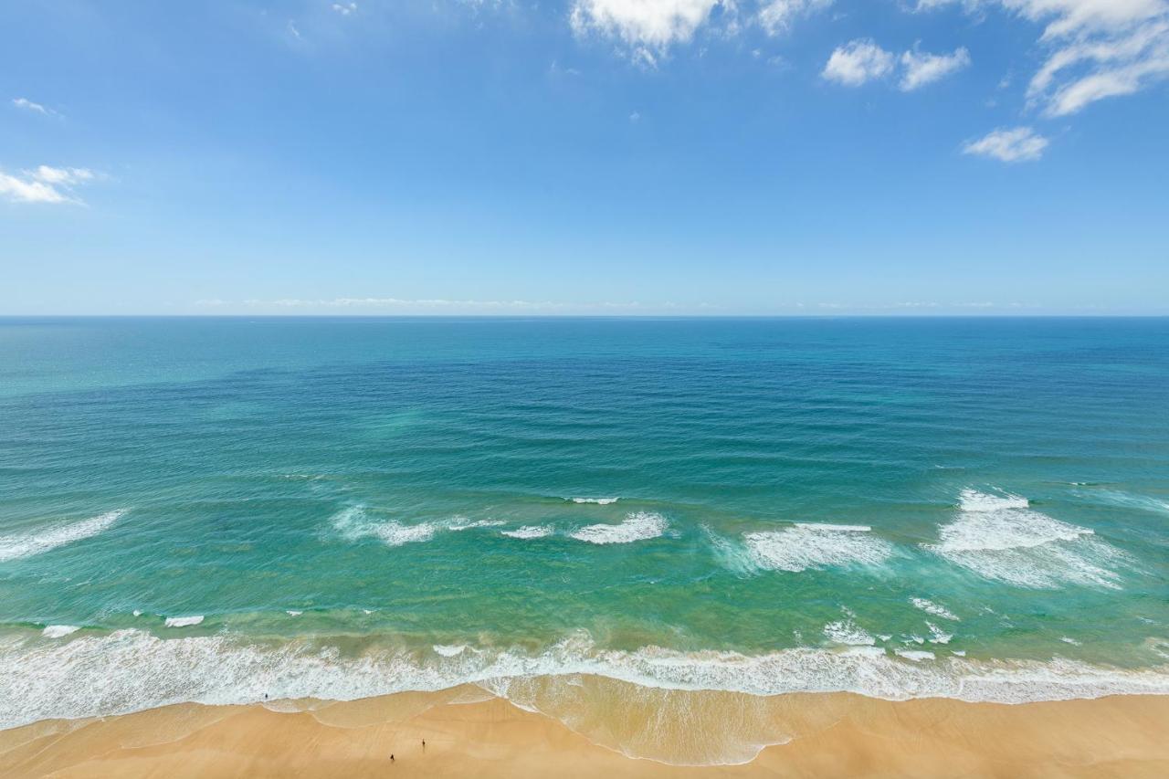 Meriton Suites Surfers Paradise Gold Coast Eksteriør billede The Atlantic Ocean