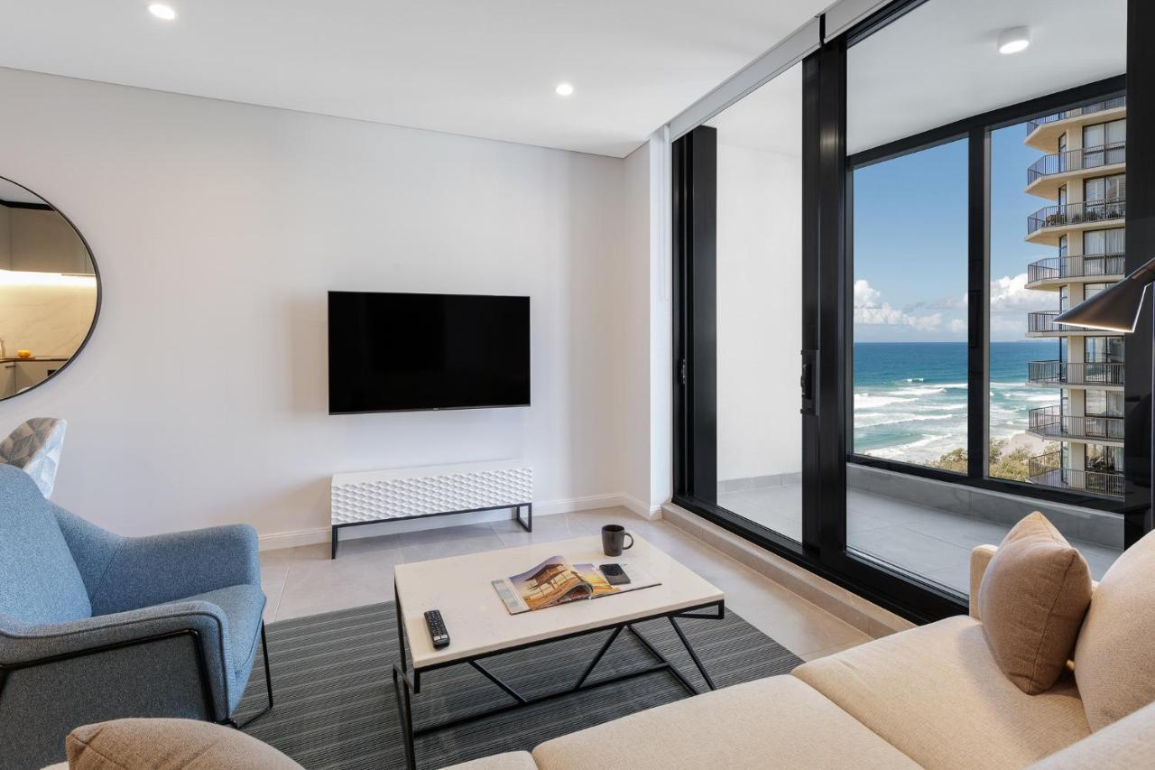 Meriton Suites Surfers Paradise Gold Coast Eksteriør billede A living room in a modern apartment in Perth, Australia.