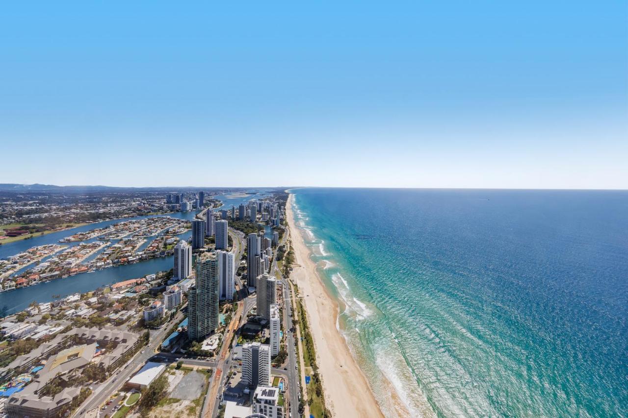 Meriton Suites Surfers Paradise Gold Coast Eksteriør billede Aerial view of the Gold Coast, 2018